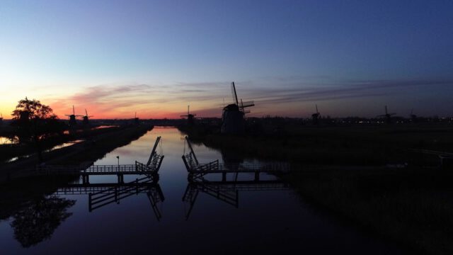 Zonsopgang Kinderdijk Drone-Photo